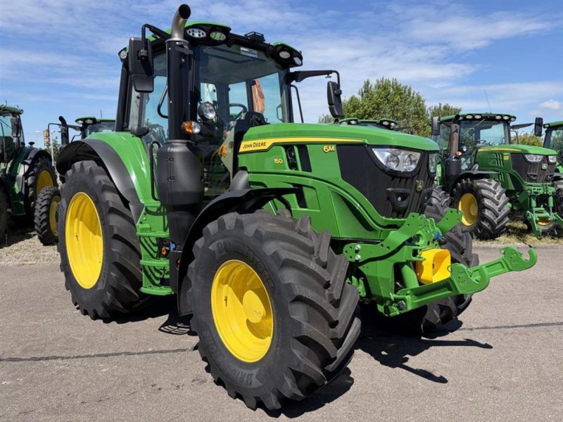 Traktor John Deere 6M 150