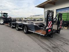 Chieftain Turntable Trailer