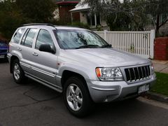 Daimlerchrysler 5D GRAND CHEROKEE WAGON 2.7CRD AUTOMATIC-2E8A-4X4/