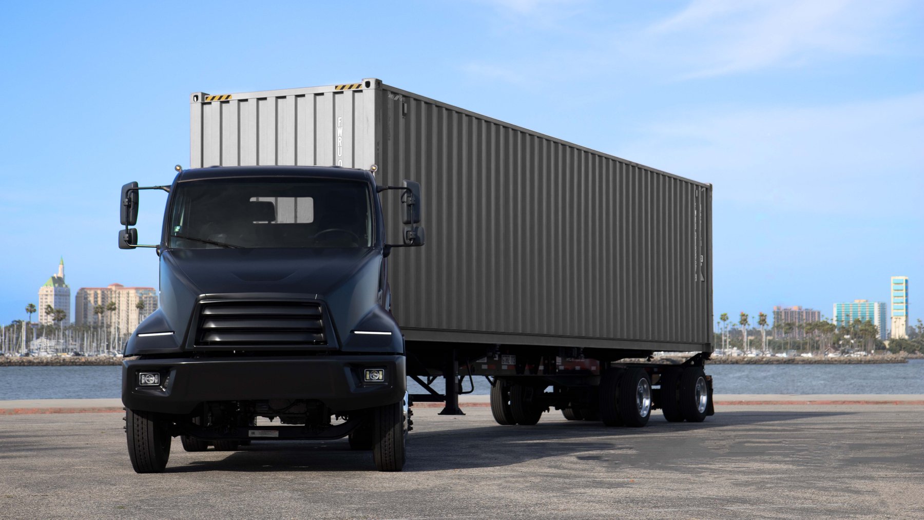 Lastwagen Xos HDXT
