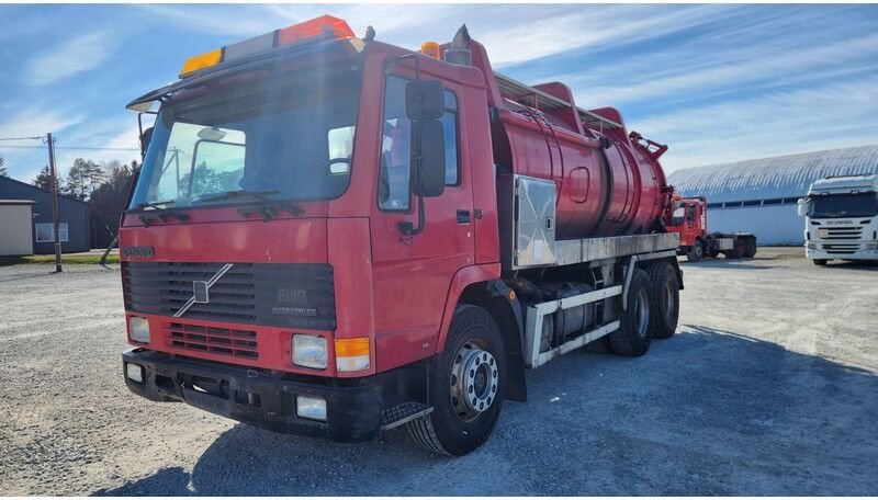 Truck Volvo FL10-6X2L-80P