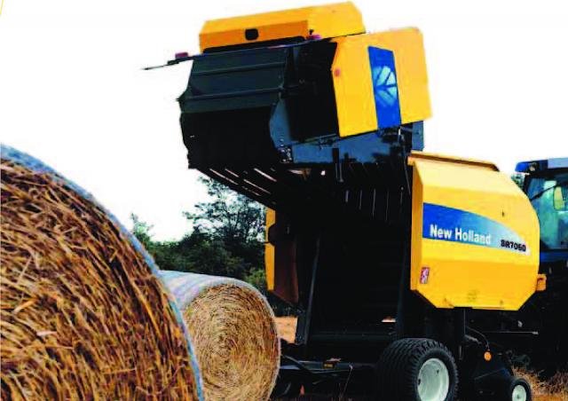 Grünland & Futter New Holland BR7060 Crop Cutter