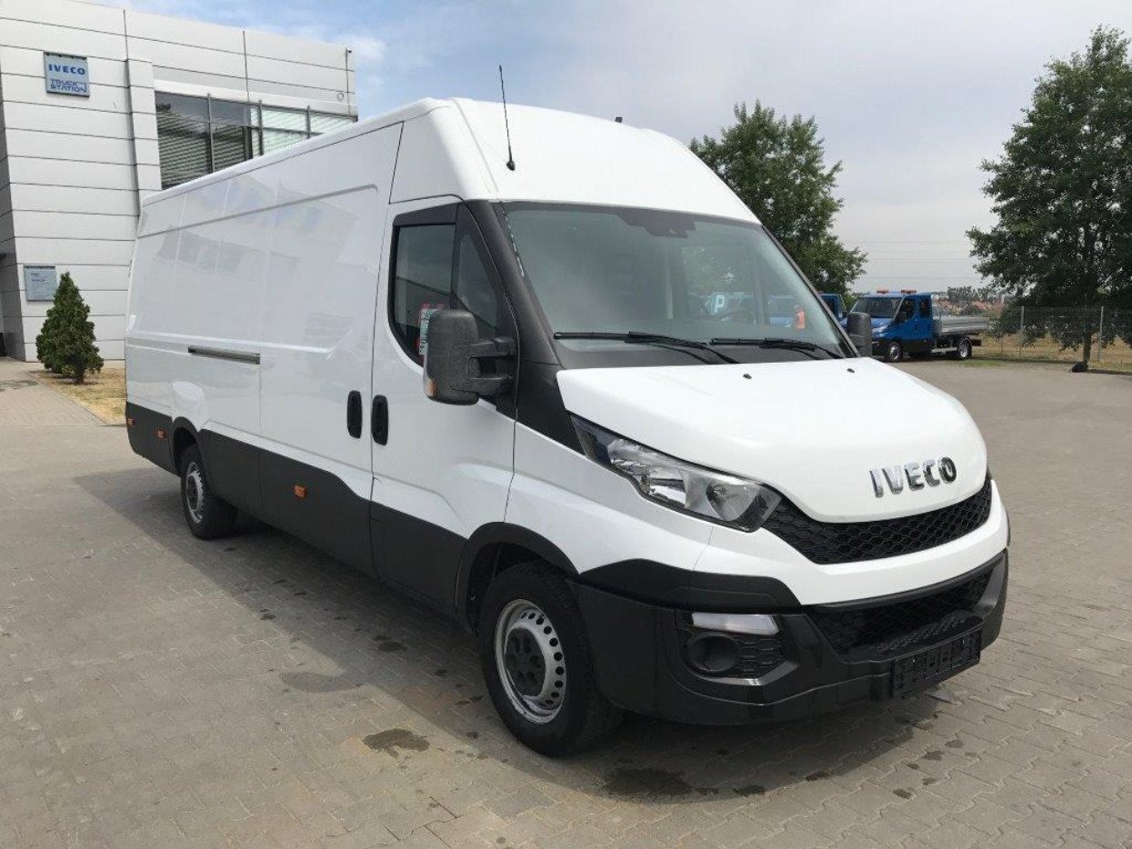 Iveco 33S15