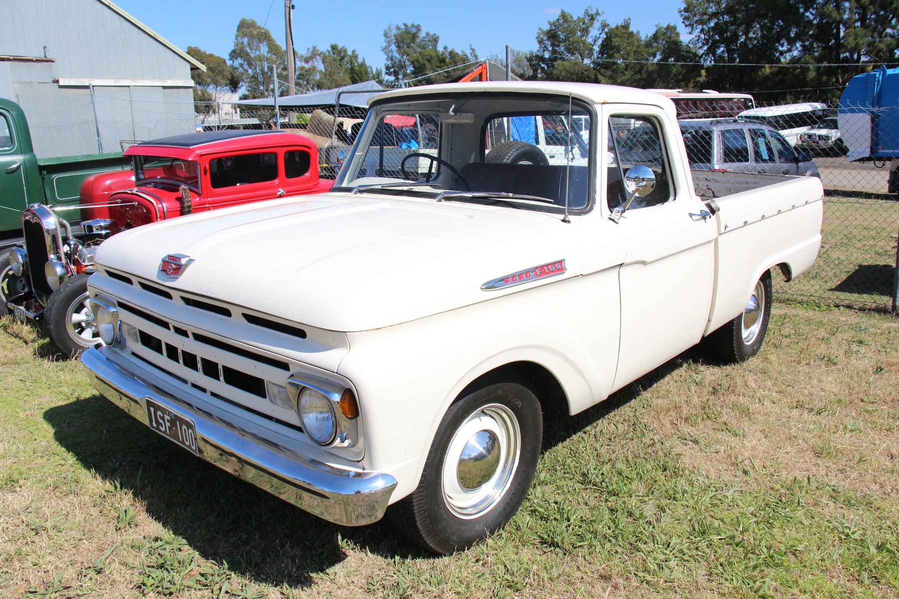 Van Ford F100 STYLESIDE