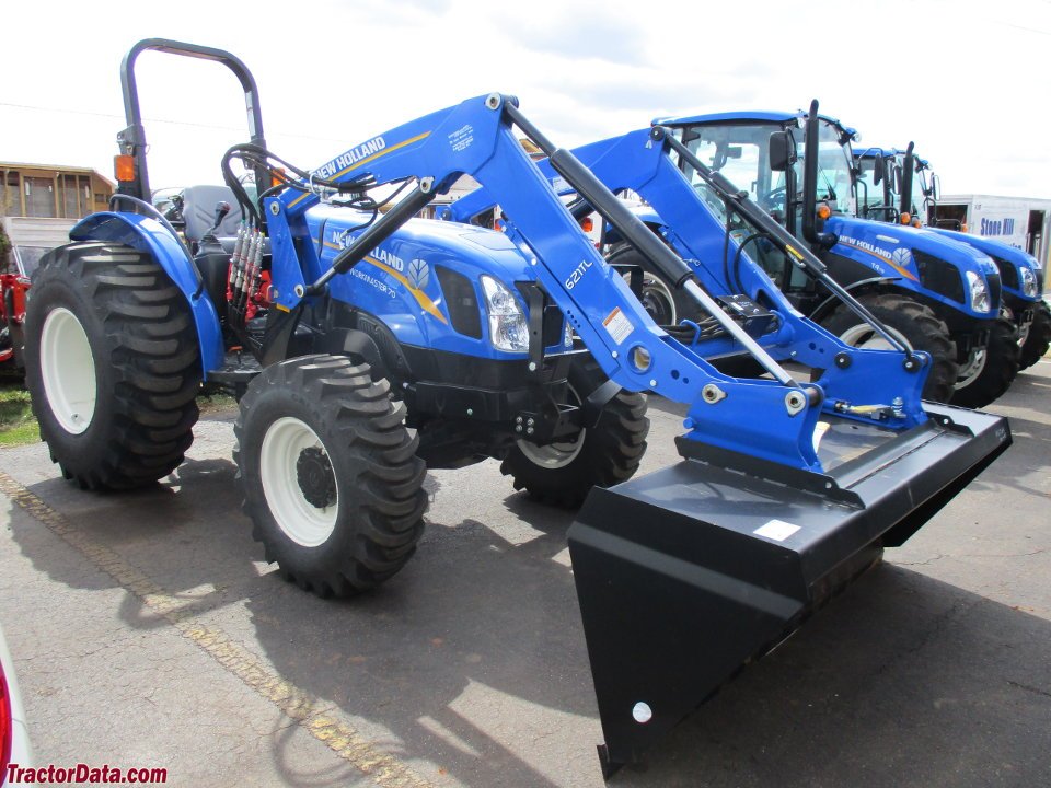 Traktor New Holland WORKMASTER™ 70 4WD Utility