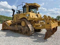 Caterpillar D8T