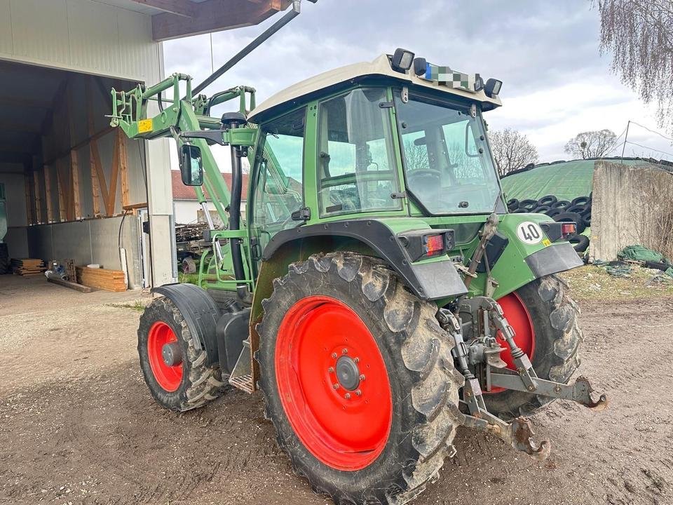 Traktor Fendt Farmer 307 Compact