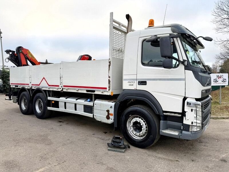 Truck Volvo FM 420 6X4
