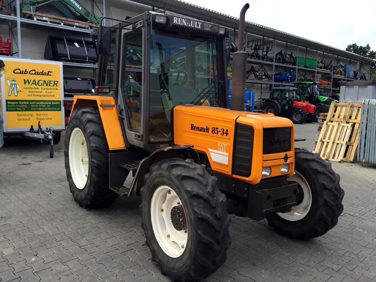 Tractor Renault 85-34 MX