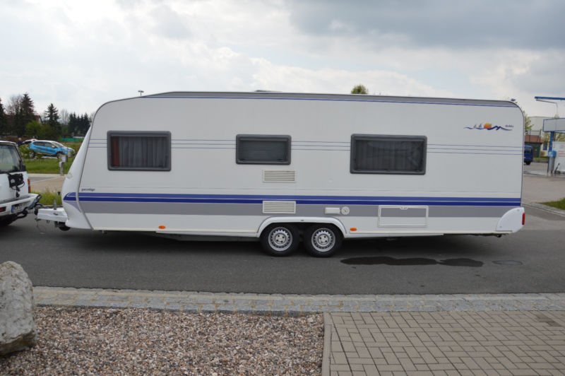 PKW-Anhänger bis 3,5 t HOBBY 650 KMPe Prestige