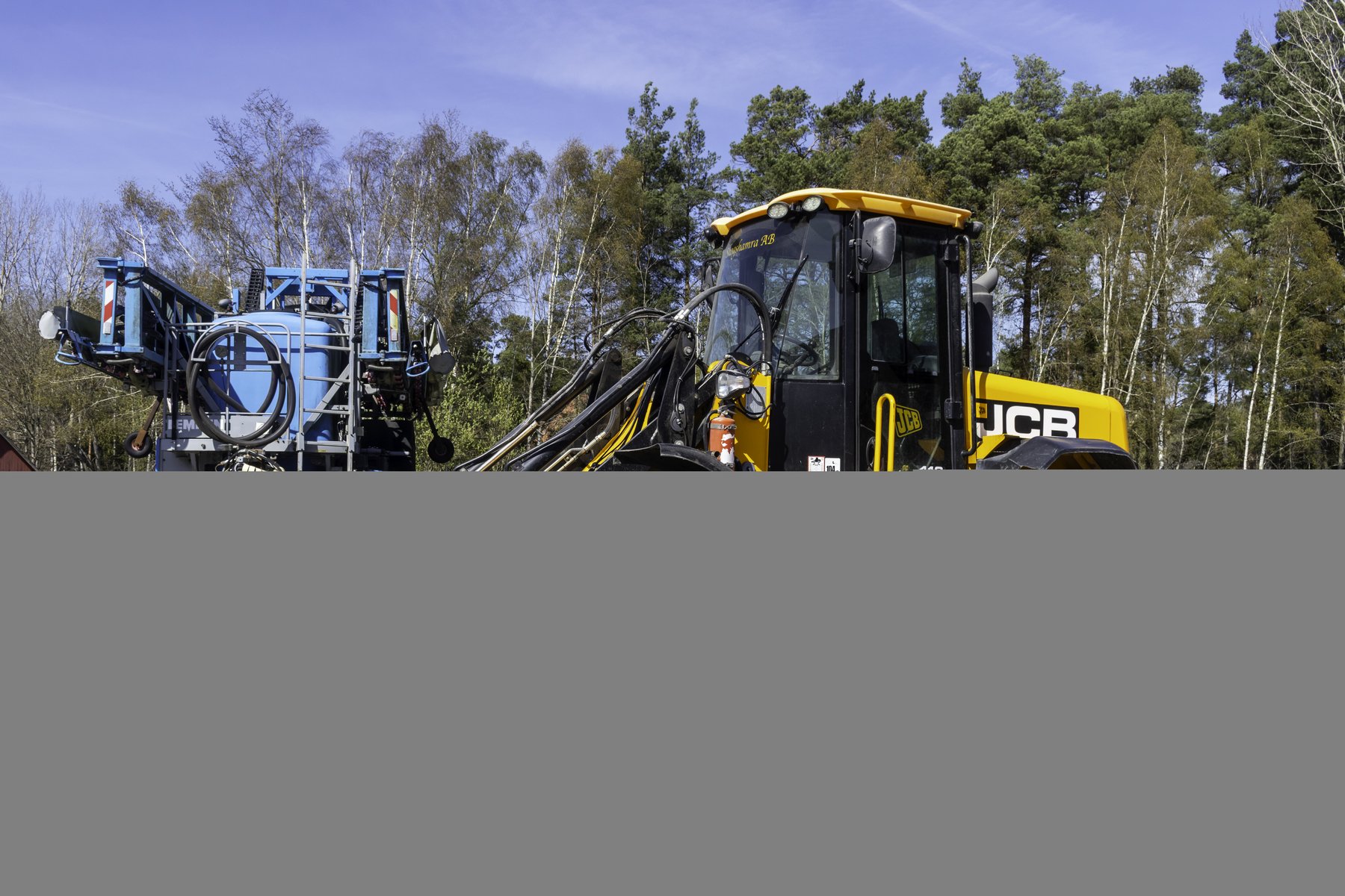 JCB 412S