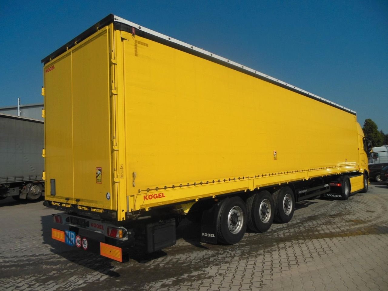 Trailer Burg Silvergreen SG03