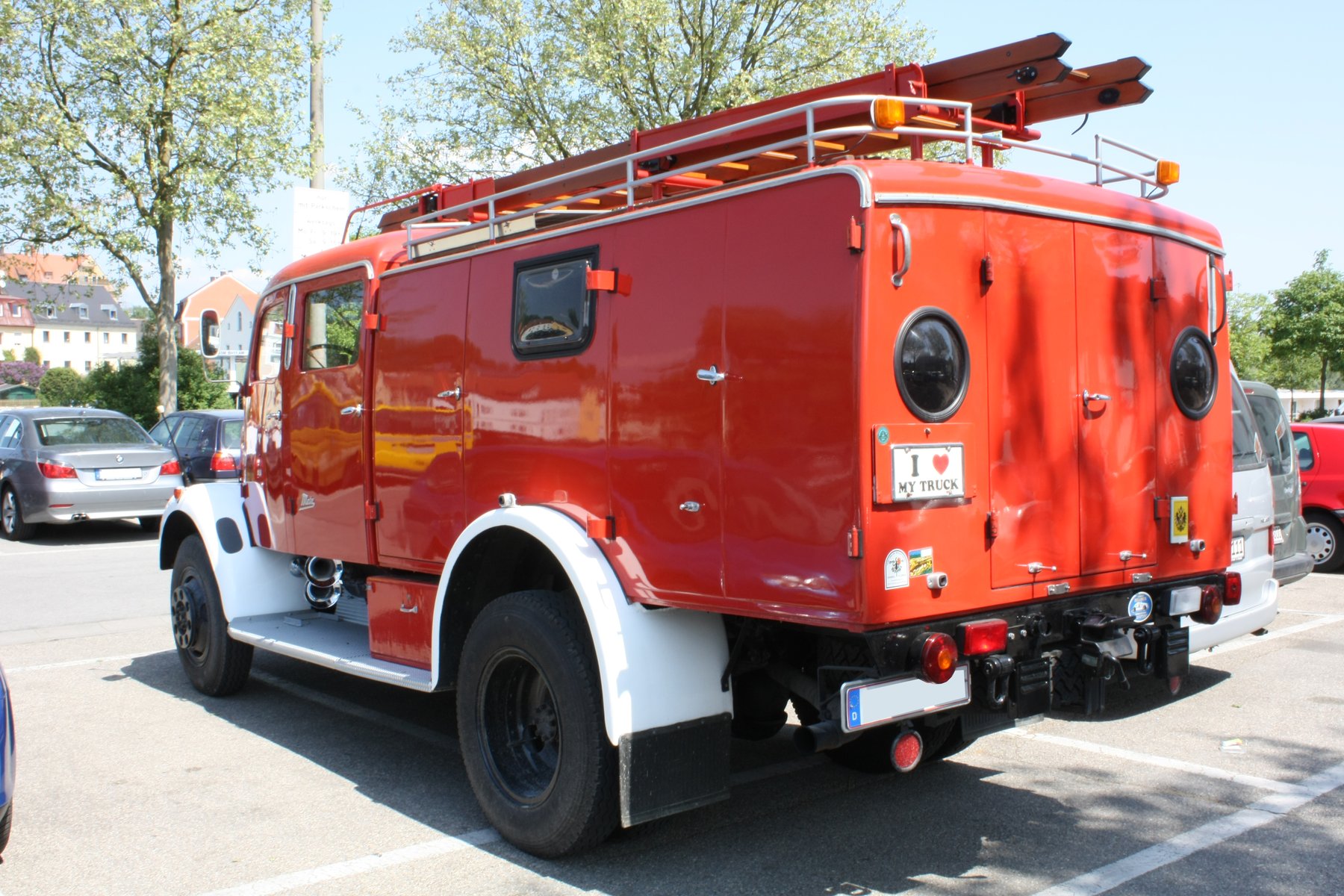 Truck Mercedes Benz L3500