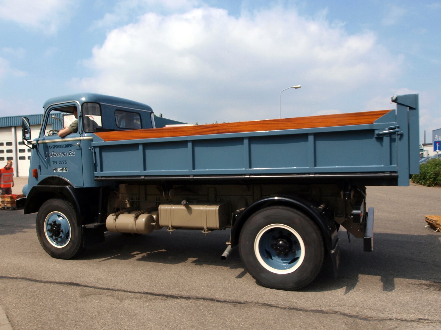 Truck DAF V1600DD 358