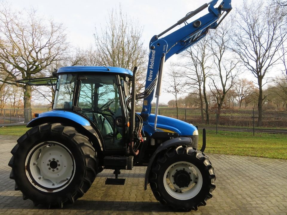 Tractor Case New Holland T 5050