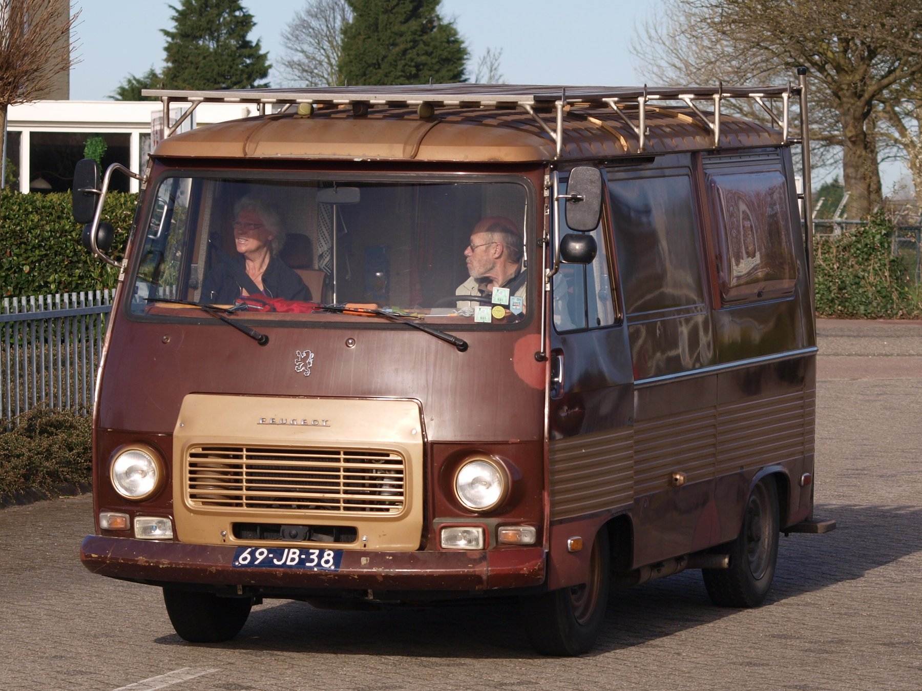 Van Peugeot J7P.6