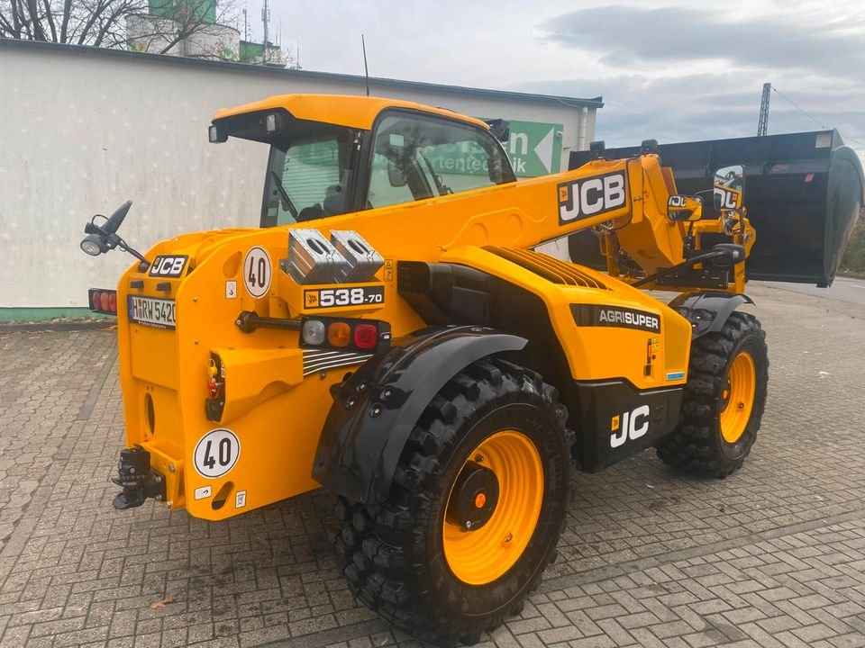 JCB 528-70