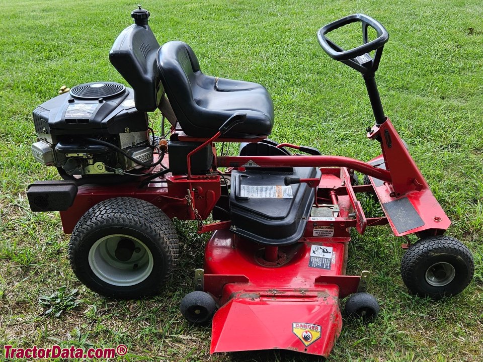 Ride-on mowers Snapper 281123HVE