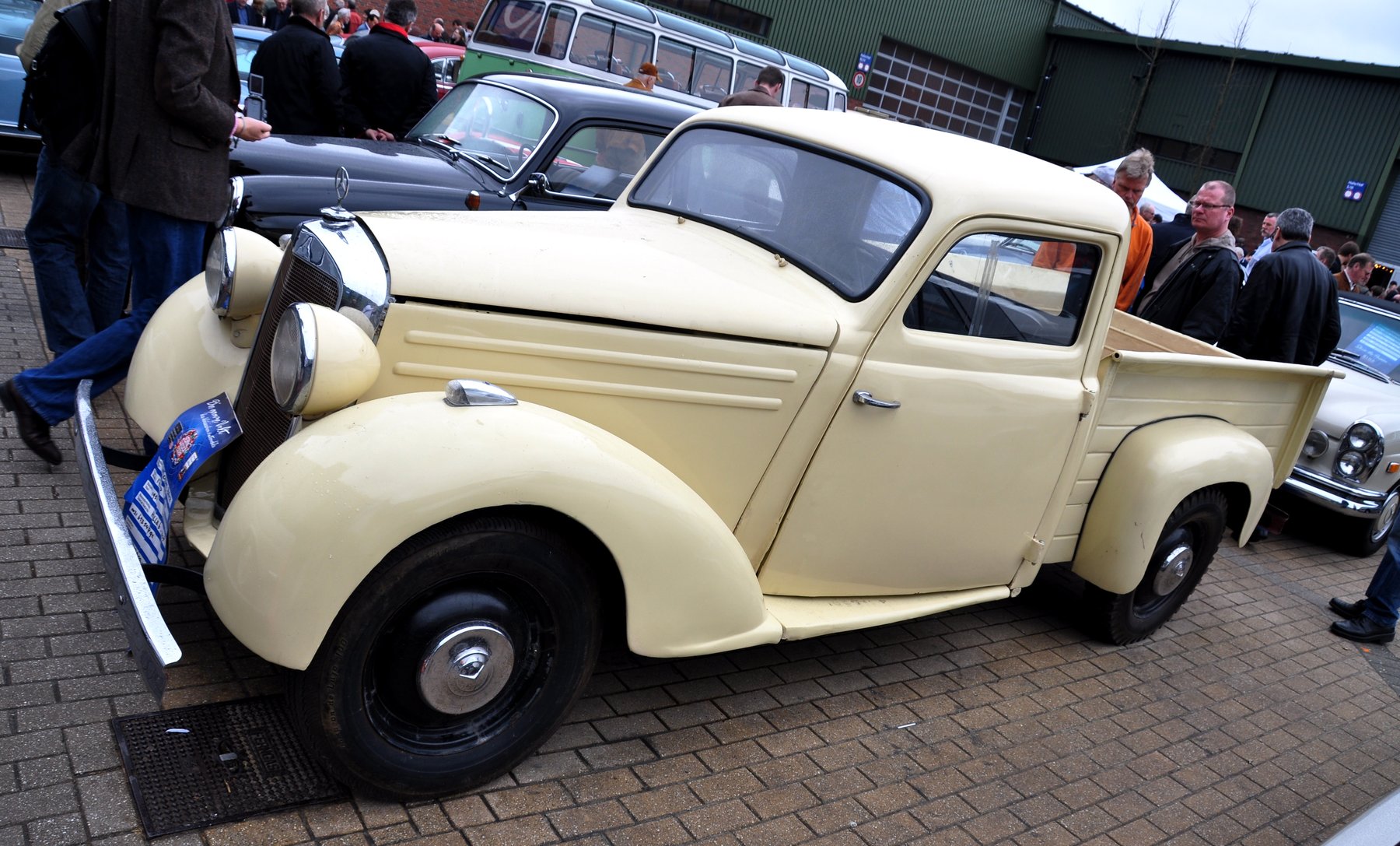 Van Mercedes Benz 170D Pickup