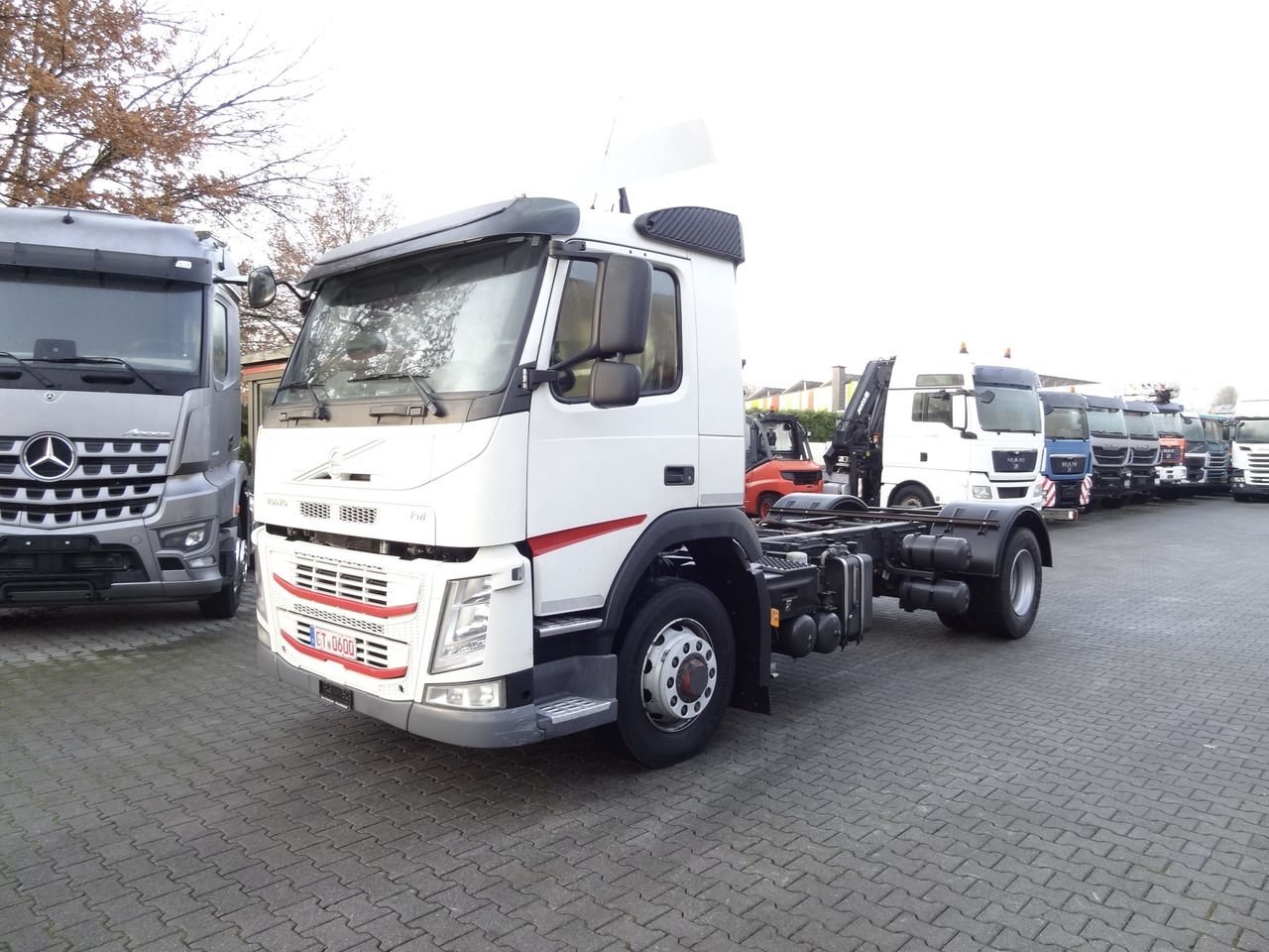 Truck Volvo FM 84RB-8X4/200+260+137