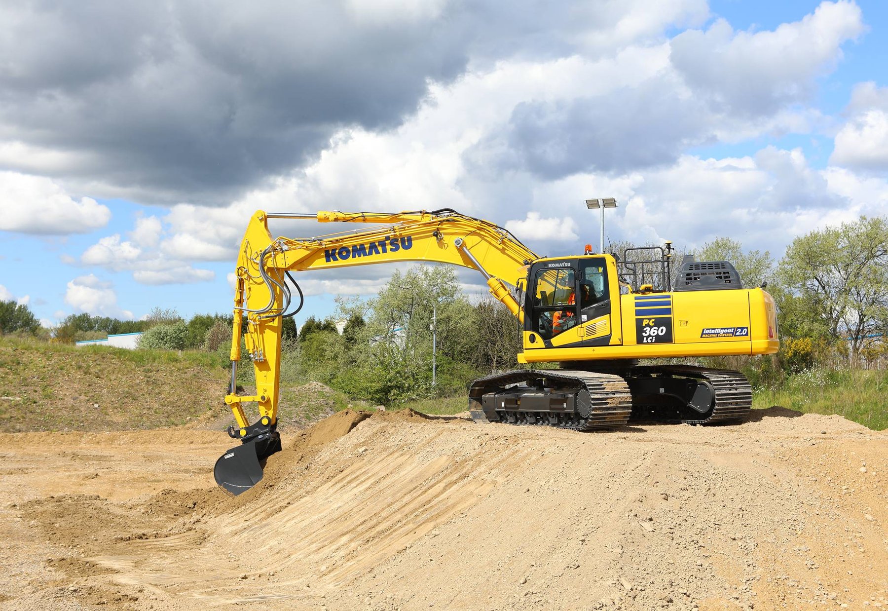 Excavator Komatsu PC360LCi-11
