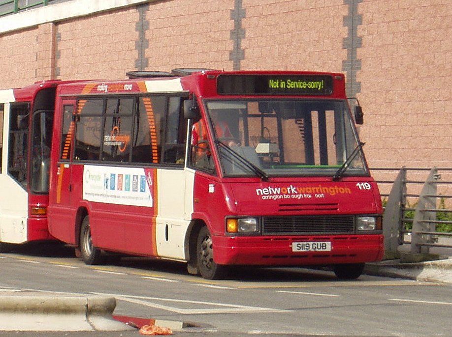 Busse & Reisebusse Optare MetroRider