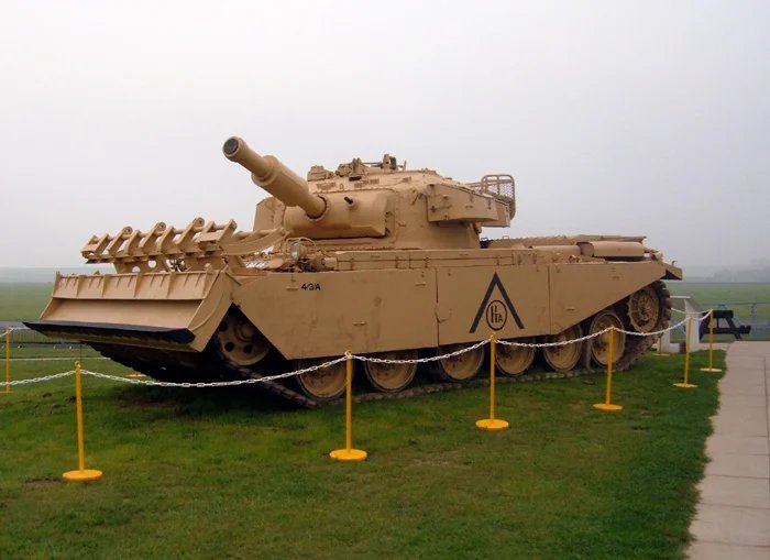 Technika saperska i ratownicza Vickers Defence Systems Ltd. Centurion AVRE / FV 4003