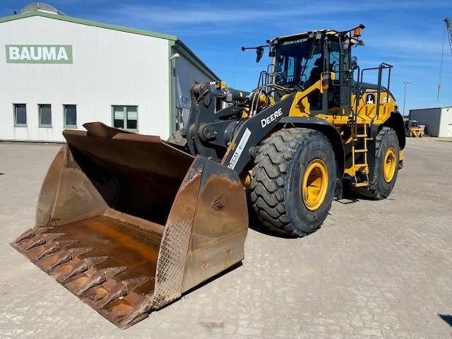 Ładowarka John Deere 244E