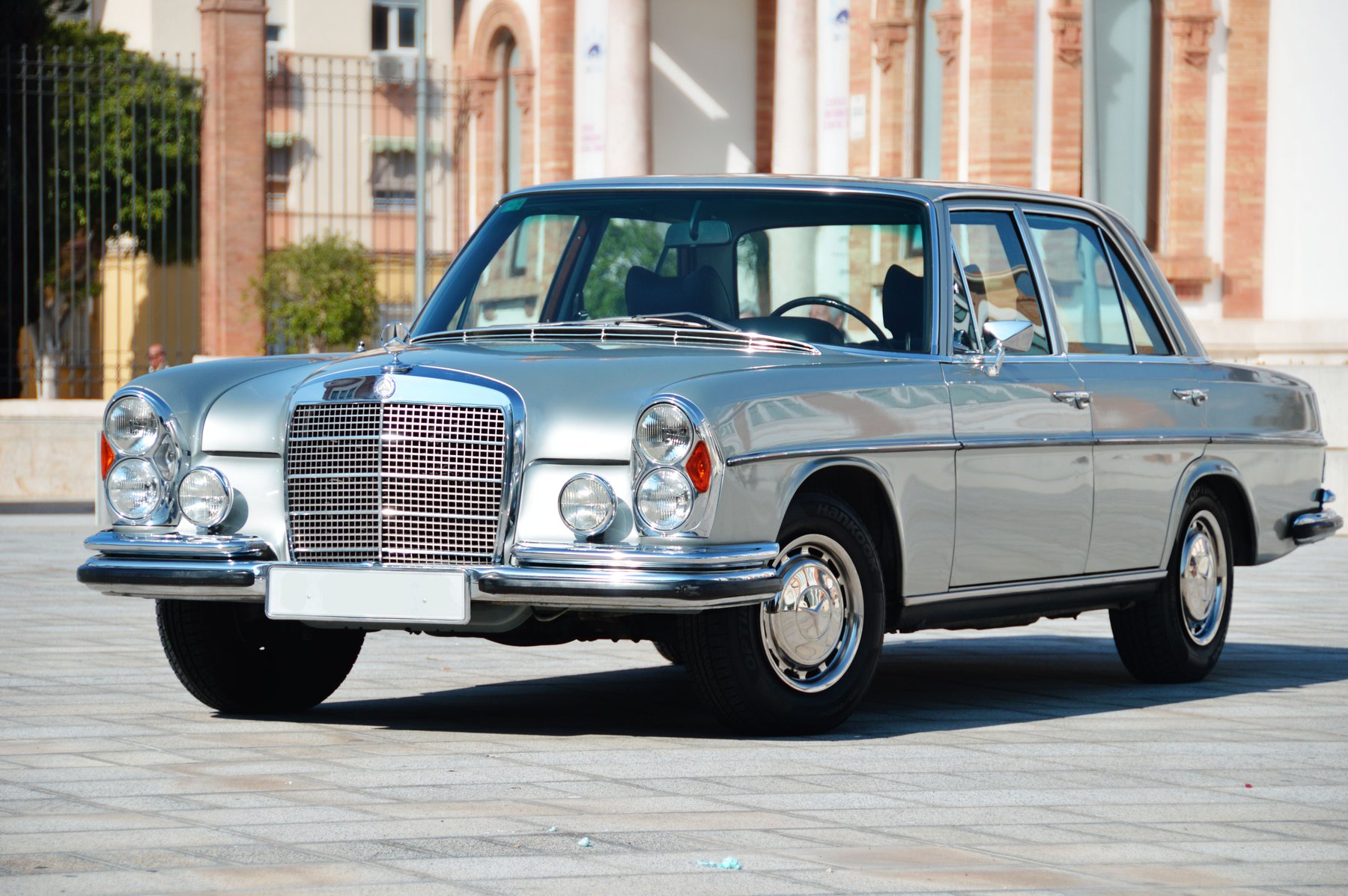 Samochód dostawczy Daimler Benz 314