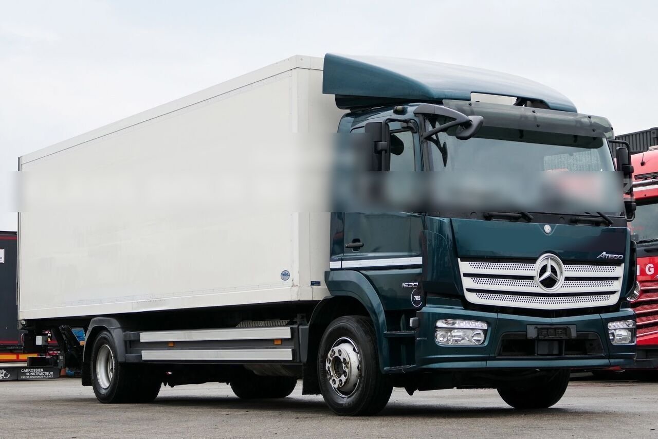Truck Mercedes Benz 1530 L 4X2