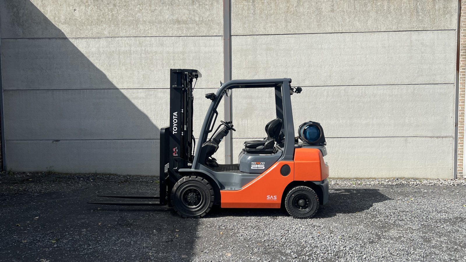 Treibgasstapler Toyota 02-8FGF25