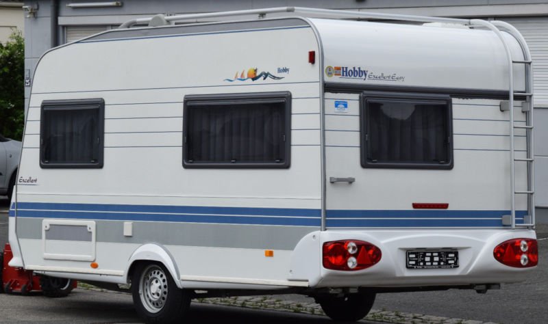 Anhänger HOBBY 400 EXCELLENT