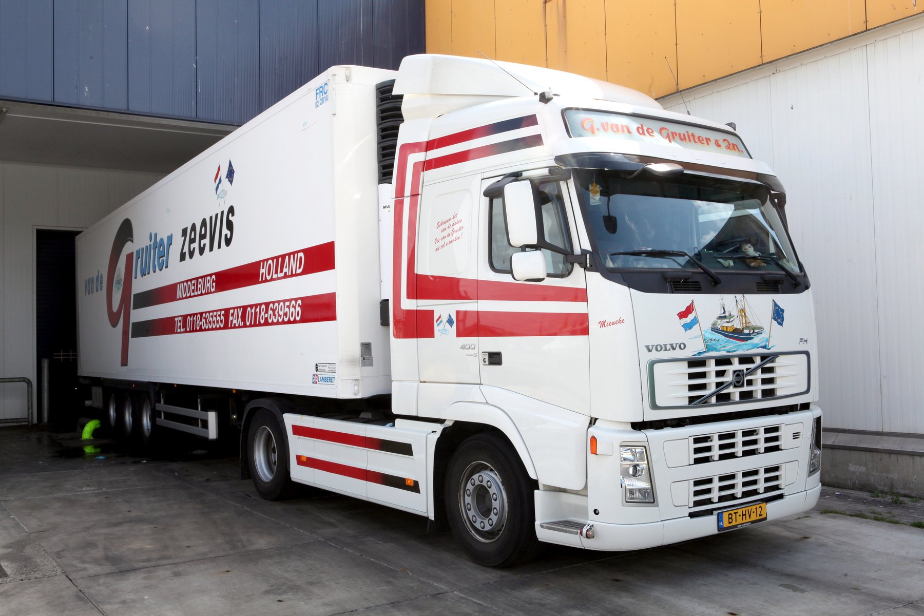 Truck Volvo 400 4X2T FAL6.7 RAD-A4