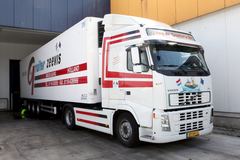 Volvo 400 4X2T FAL6.7 RAD-A4