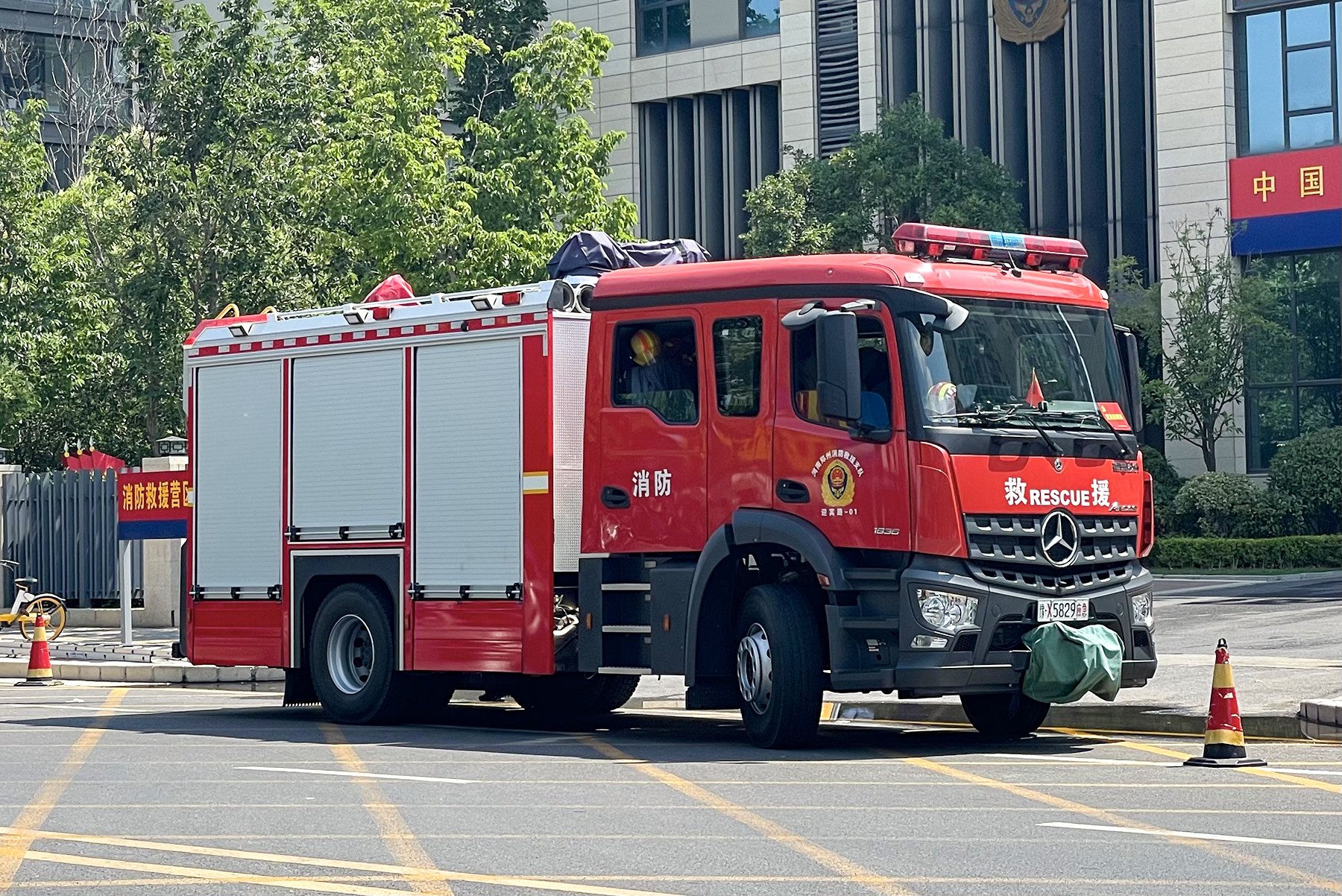 Truck Mercedes Benz 1836