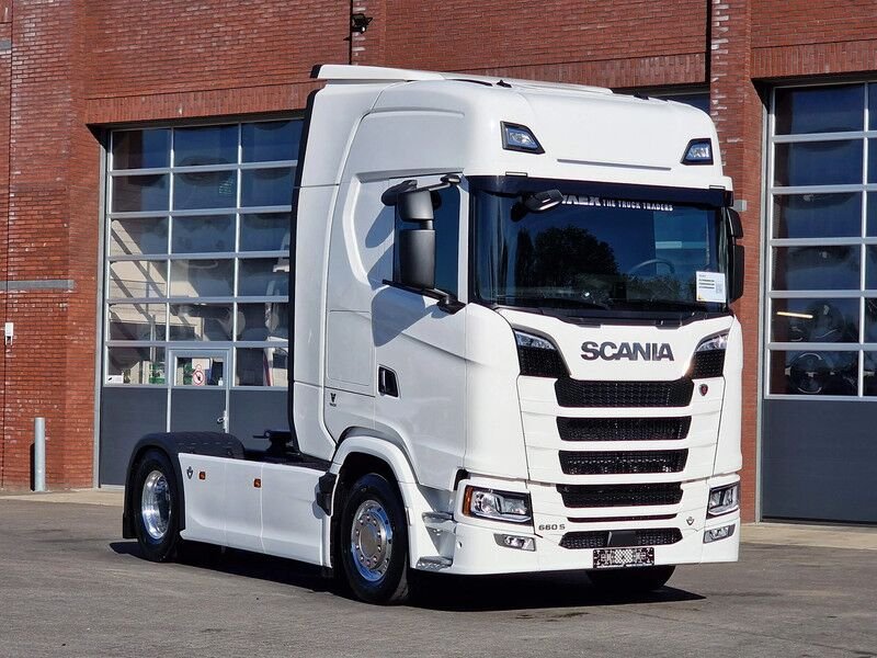 Truck Scania S 660
