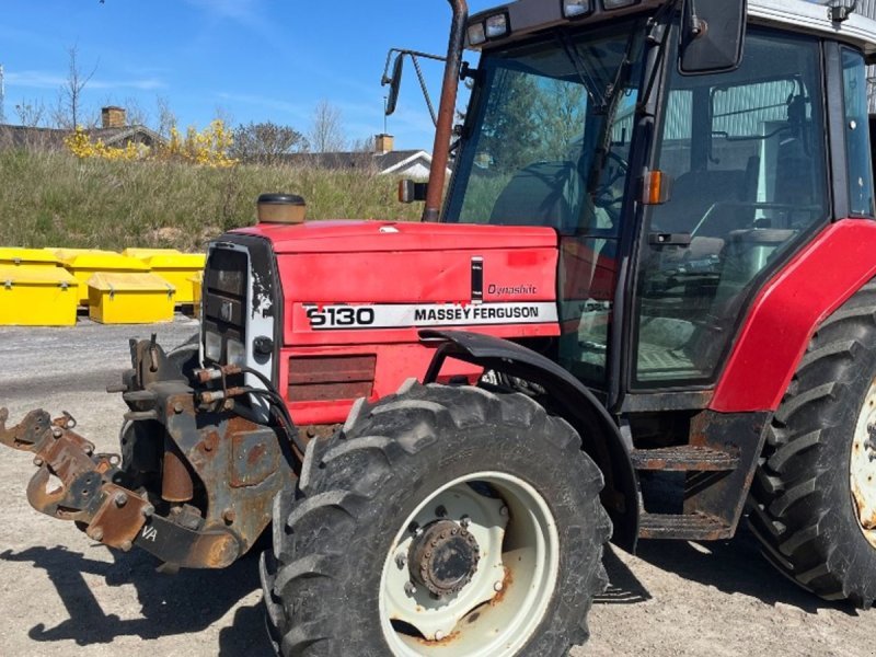 Traktor Massey Ferguson 6130