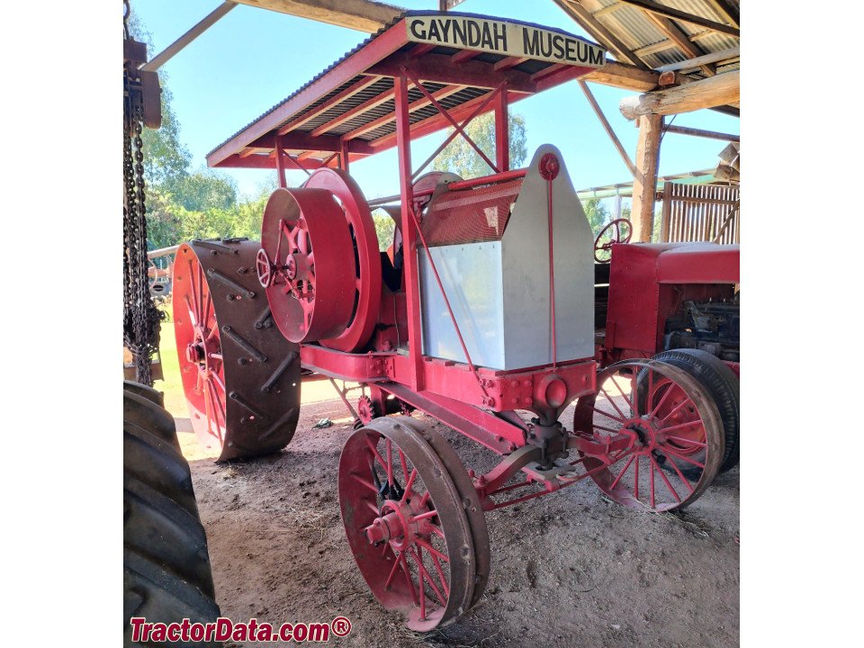 Tractor International Harvester IHC Type C