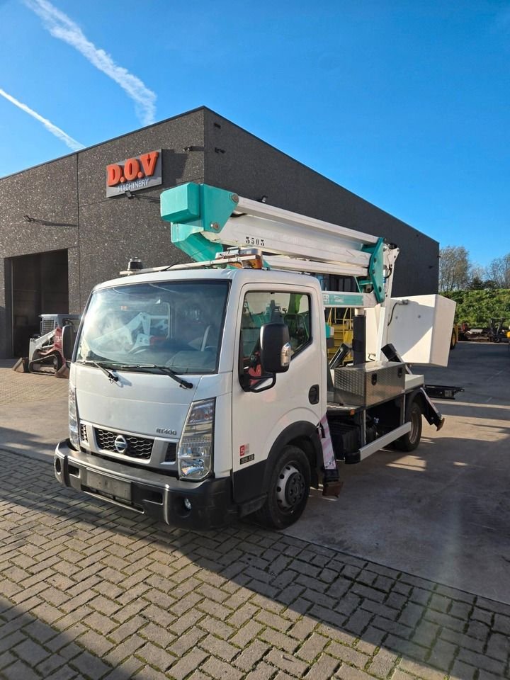 Truck Nissan TL110.45