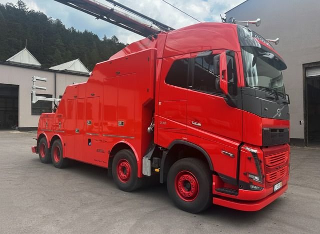 Truck Volvo FH16 84R