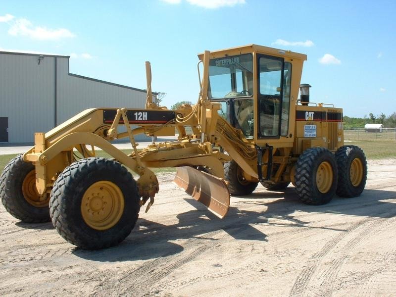 Grader Caterpillar 12H ES