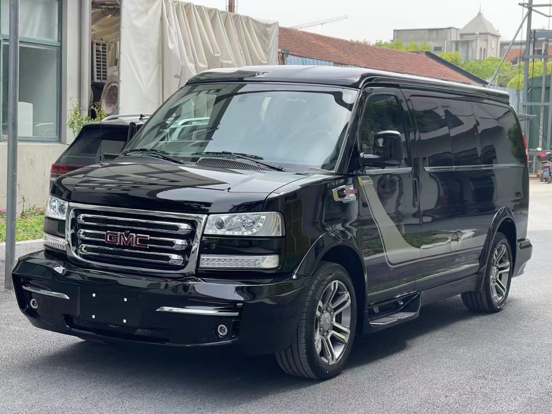 Van GMC B 25
