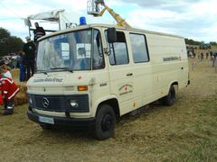 Mercedes Benz L407D