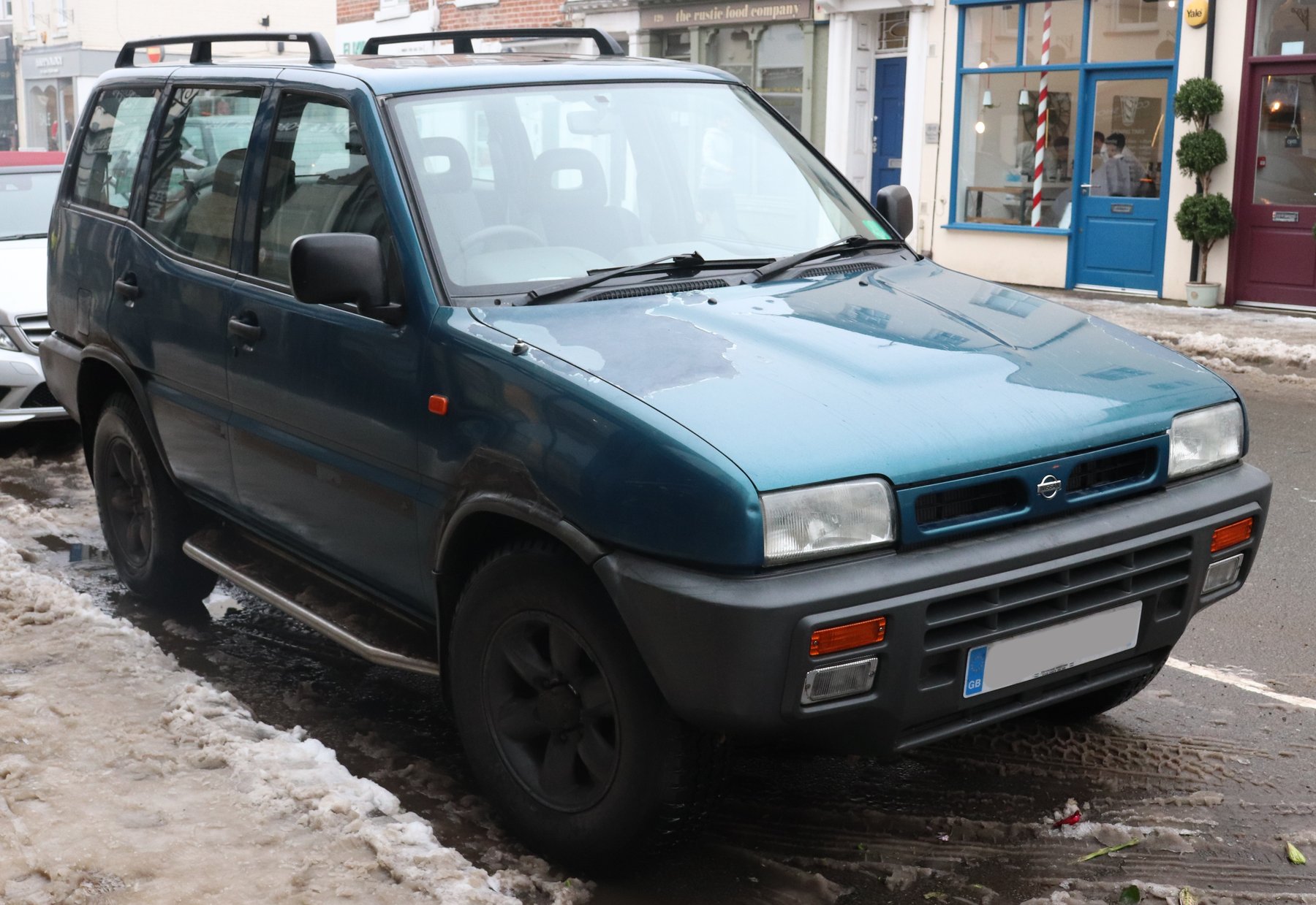 Van Nissan TERRANO II