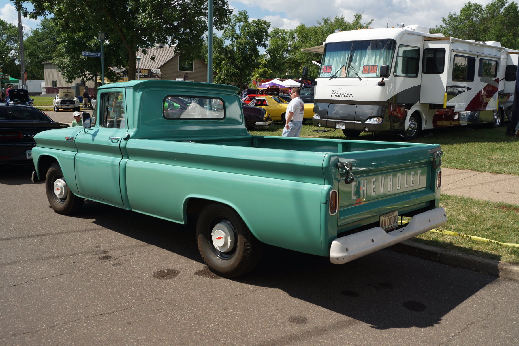 Van Chevrolet FLEETSIDE PICK-UP
