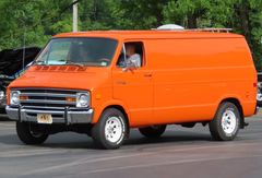 Dodge B200 TRADESMAN