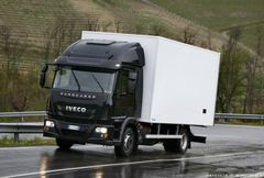 Iveco EUROCARGO 240E25
