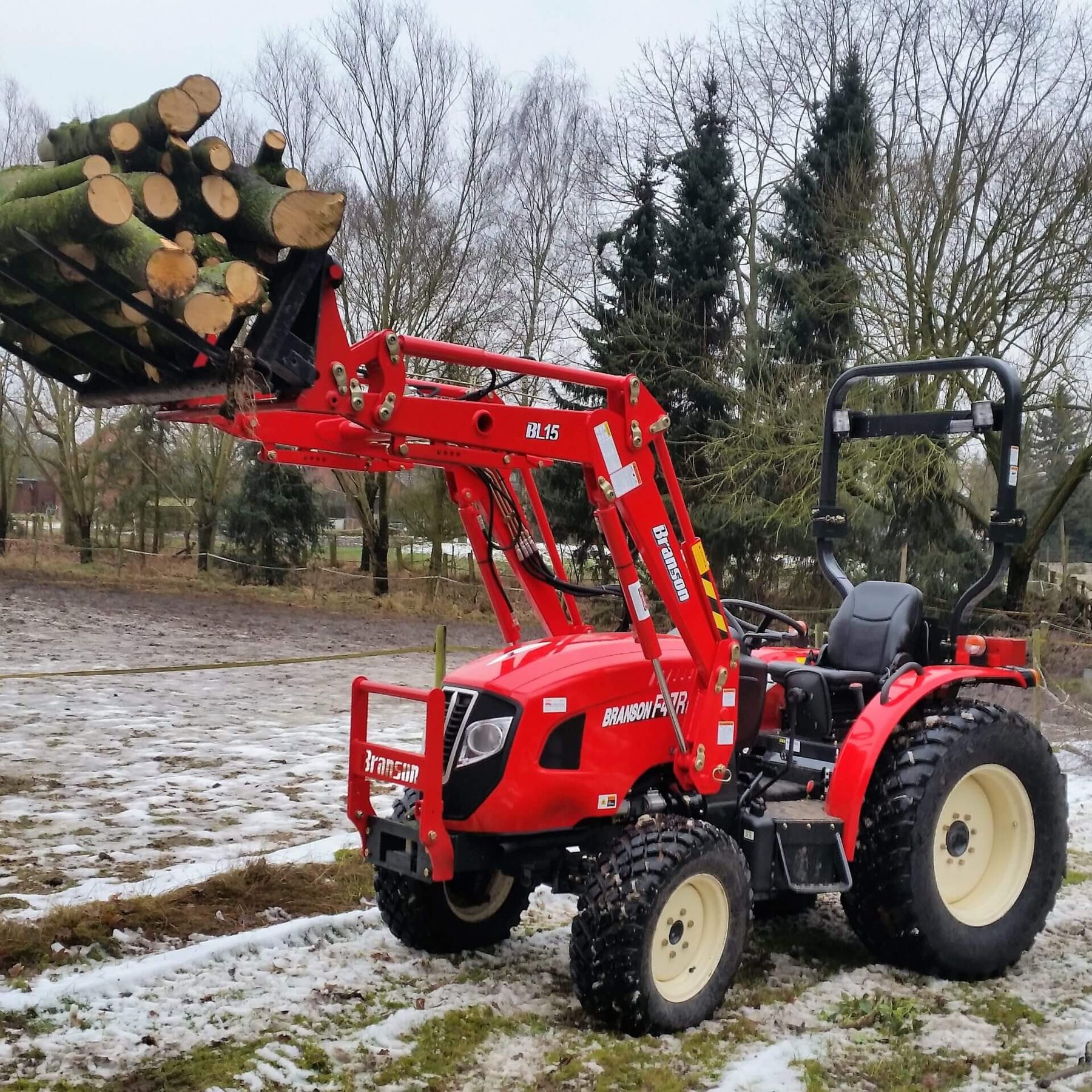 Tractor Branson BS 49