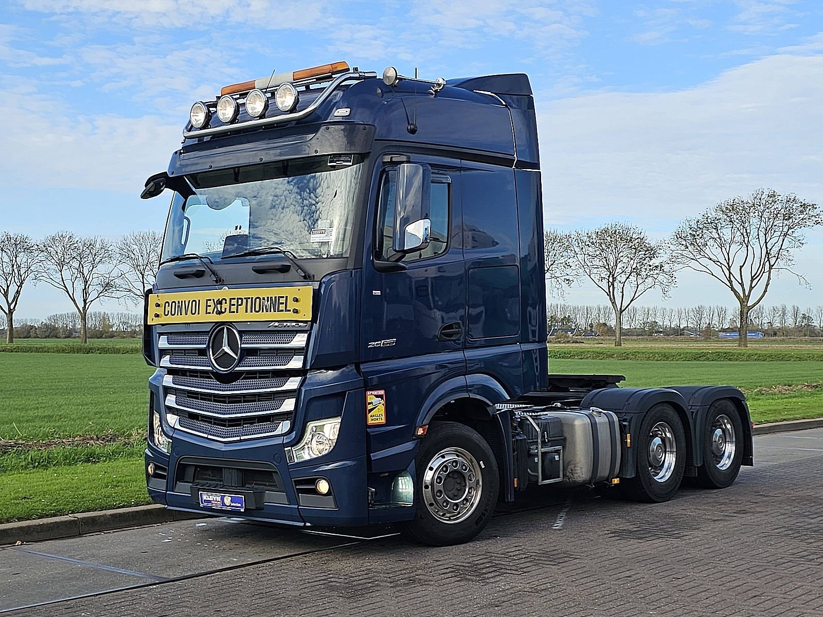 Truck Mercedes Benz 2663 LS 6x4