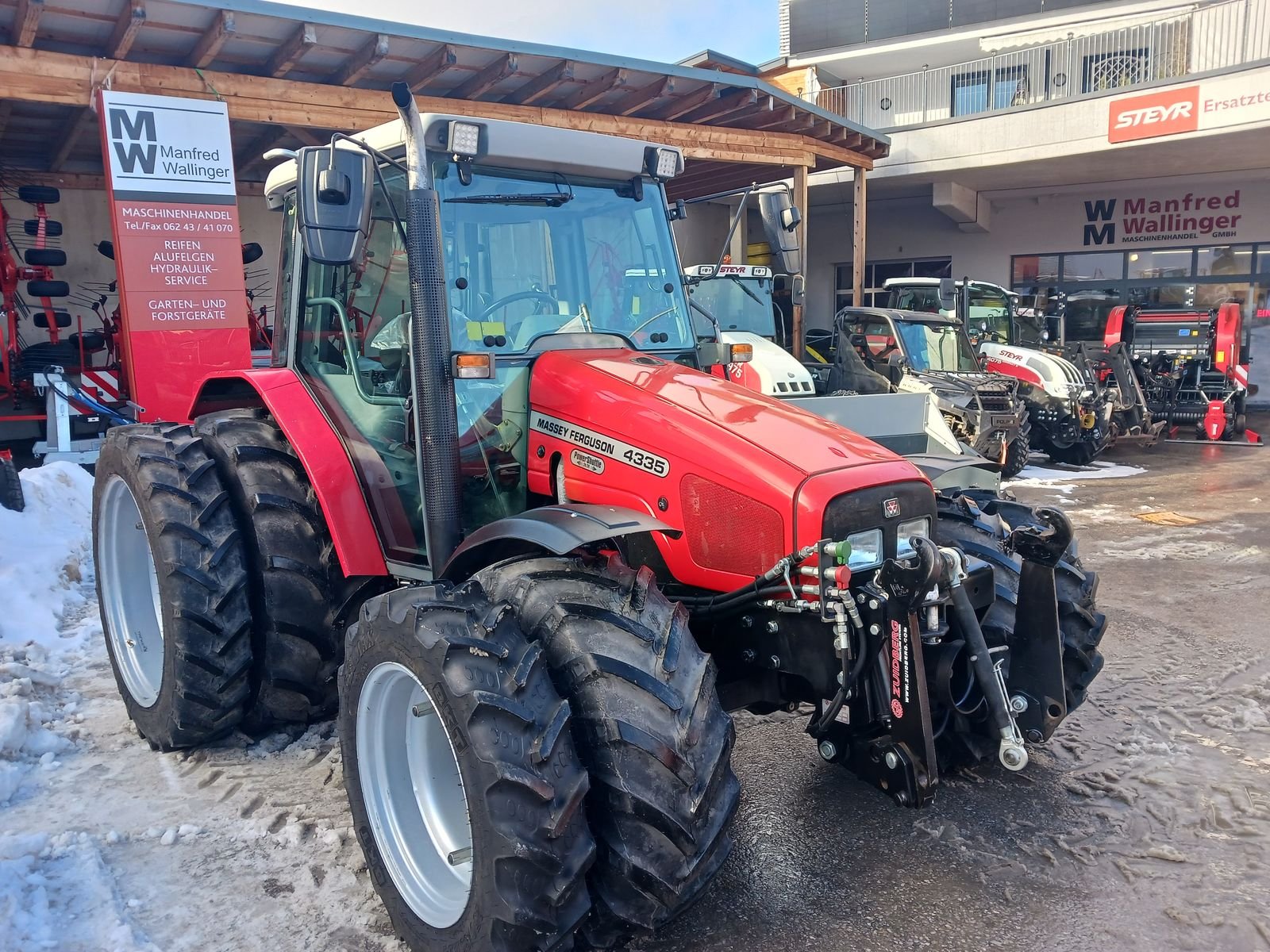 Massey Ferguson 4335-4